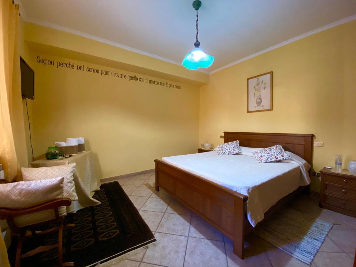 B&B A Casa Di Nonna Massa d'Albe ภายนอก รูปภาพ