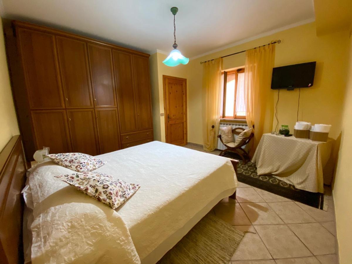 B&B A Casa Di Nonna Massa d'Albe ภายนอก รูปภาพ