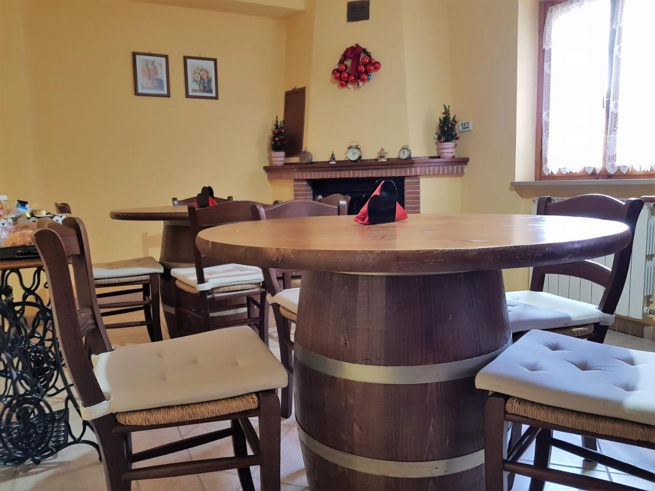 B&B A Casa Di Nonna Massa d'Albe ภายนอก รูปภาพ